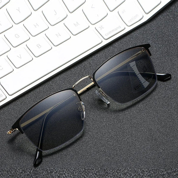 Clara Vida Retro Rectangular Light-Adaptive Sunglasses - Gradual Focus Lenses +0.75 to +4.00 - Driving/Reading UV400 Eyewear