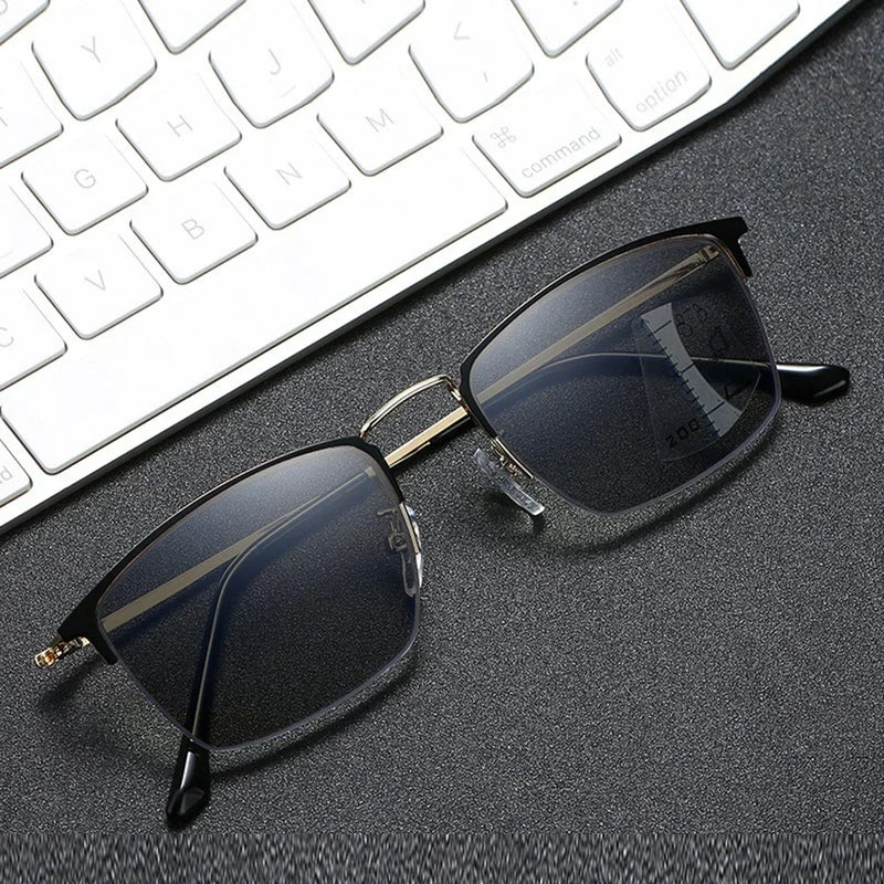 Clara Vida Retro Rectangular Light-Adaptive Sunglasses - Gradual Focus Lenses +0.75 to +4.00 - Driving/Reading UV400 Eyewear