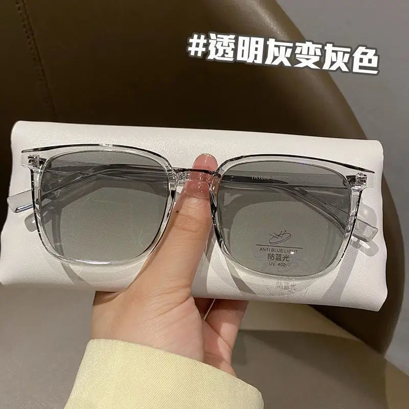 Smart Photochromic Oversized Glasses Women Square Frame Light Adaptive No Makeup Look High Quality Optical Protection Eyewear